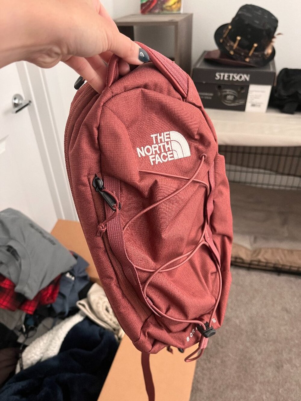 The North Face Borealis Sling 6L Crossbody Bag Dusty Rose Burgundy